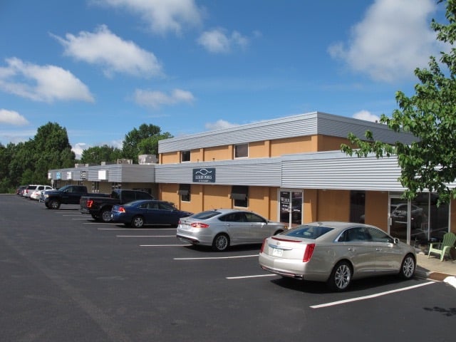 3170 E Sunshine St, Springfield, MO 65804