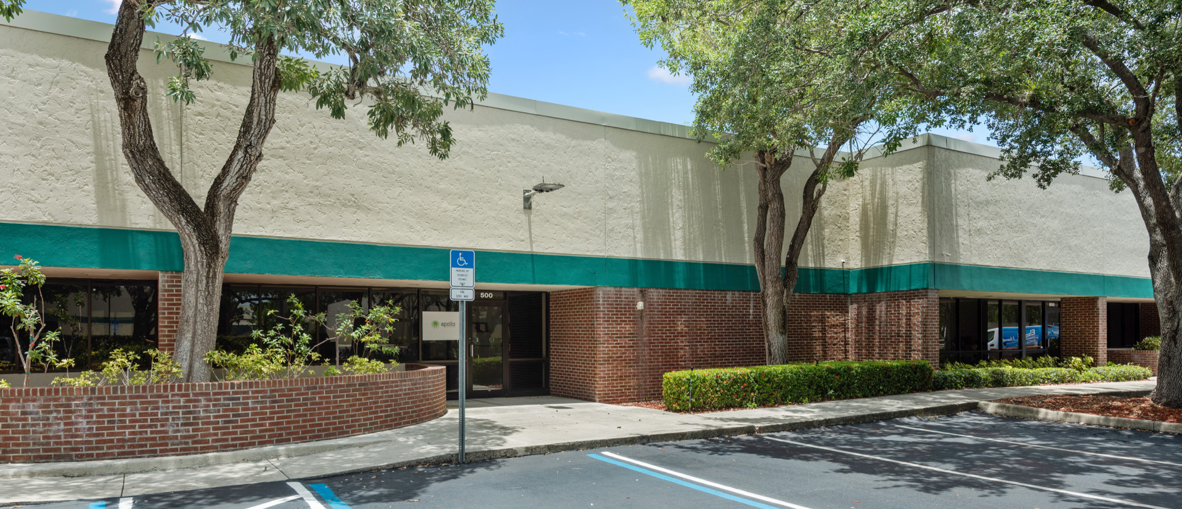 2975 Horseshoe Dr S, Naples, FL 34104