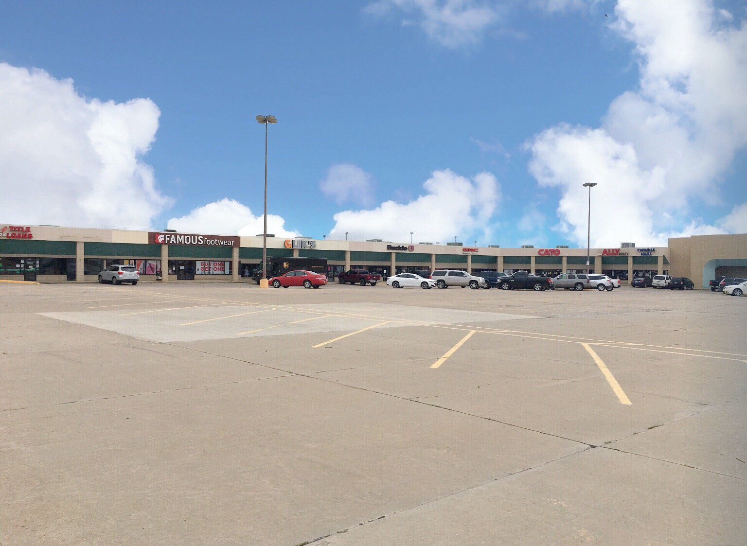 1500 N Kansas Ave, Liberal, KS 67901