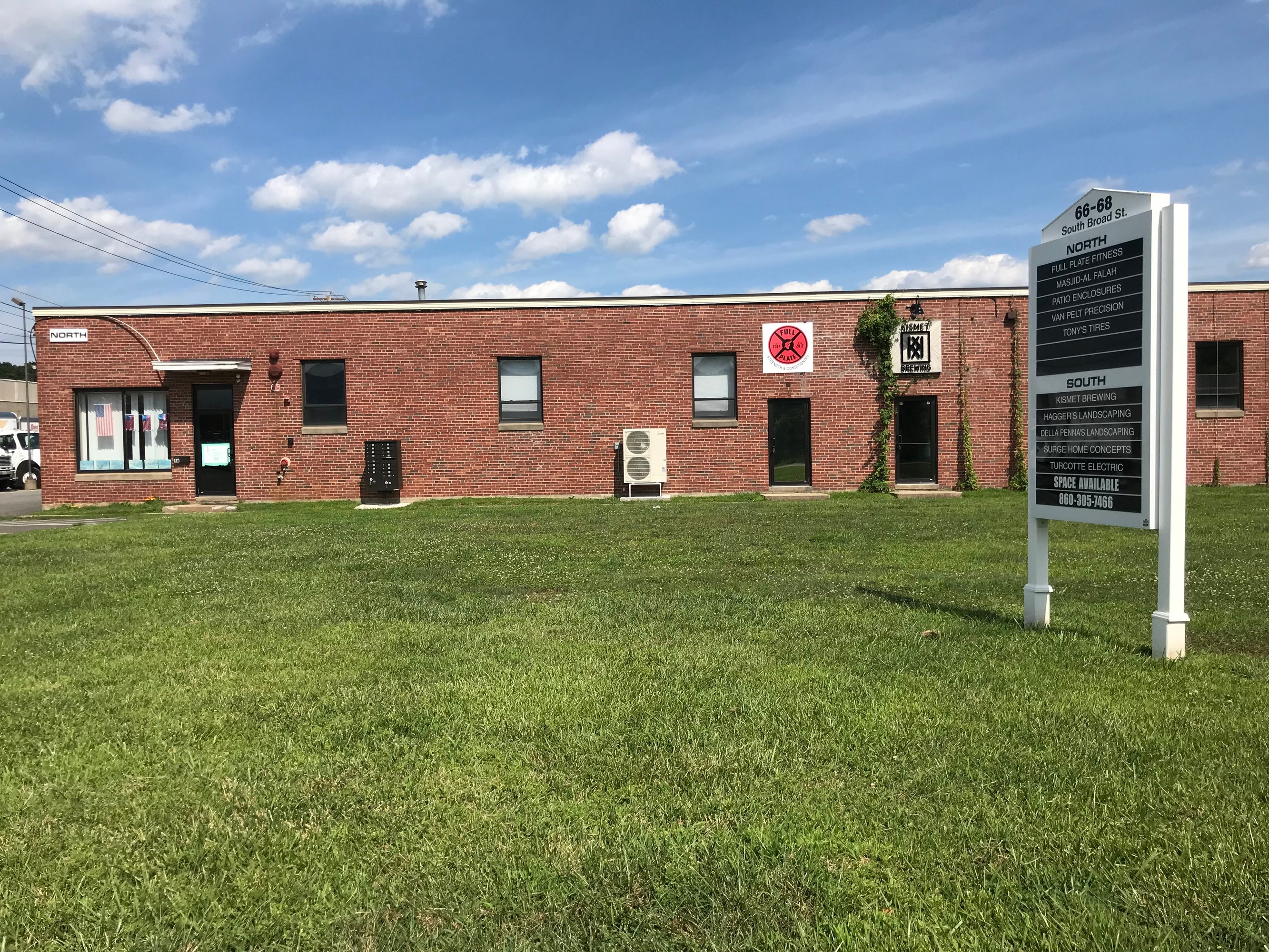 66 S Broad St, Westfield, MA 01085