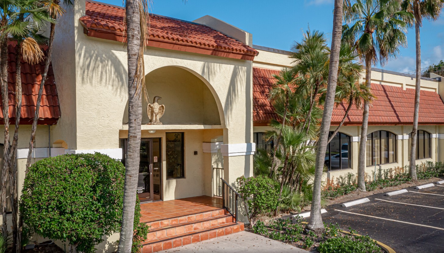 1700 N Dixie Hwy, Boca Raton, FL 33432
