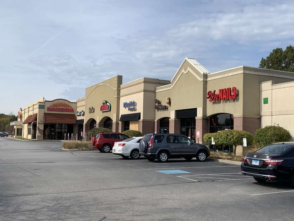 3903 Portage Rd, South Bend, IN 46628