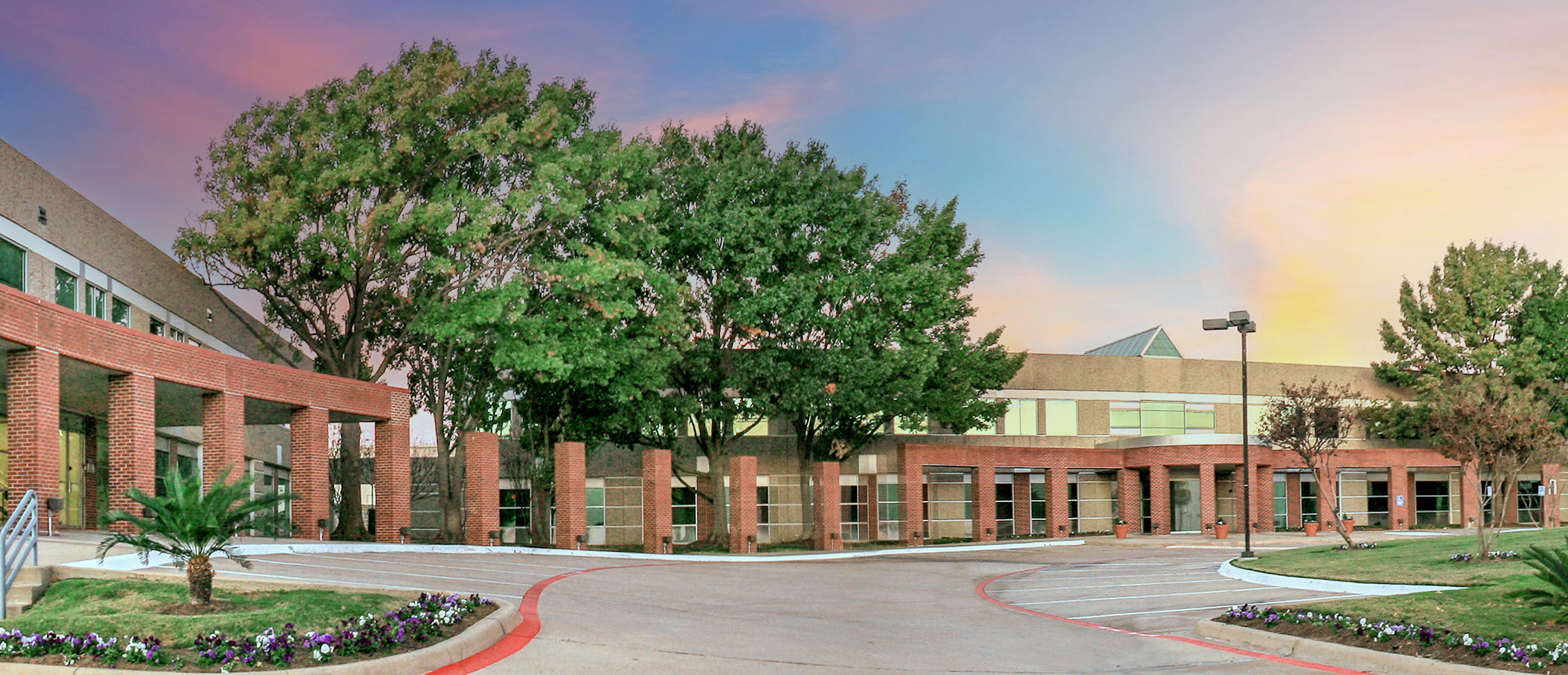 8111 Royal Ridge Pkwy, Irving, TX 75063