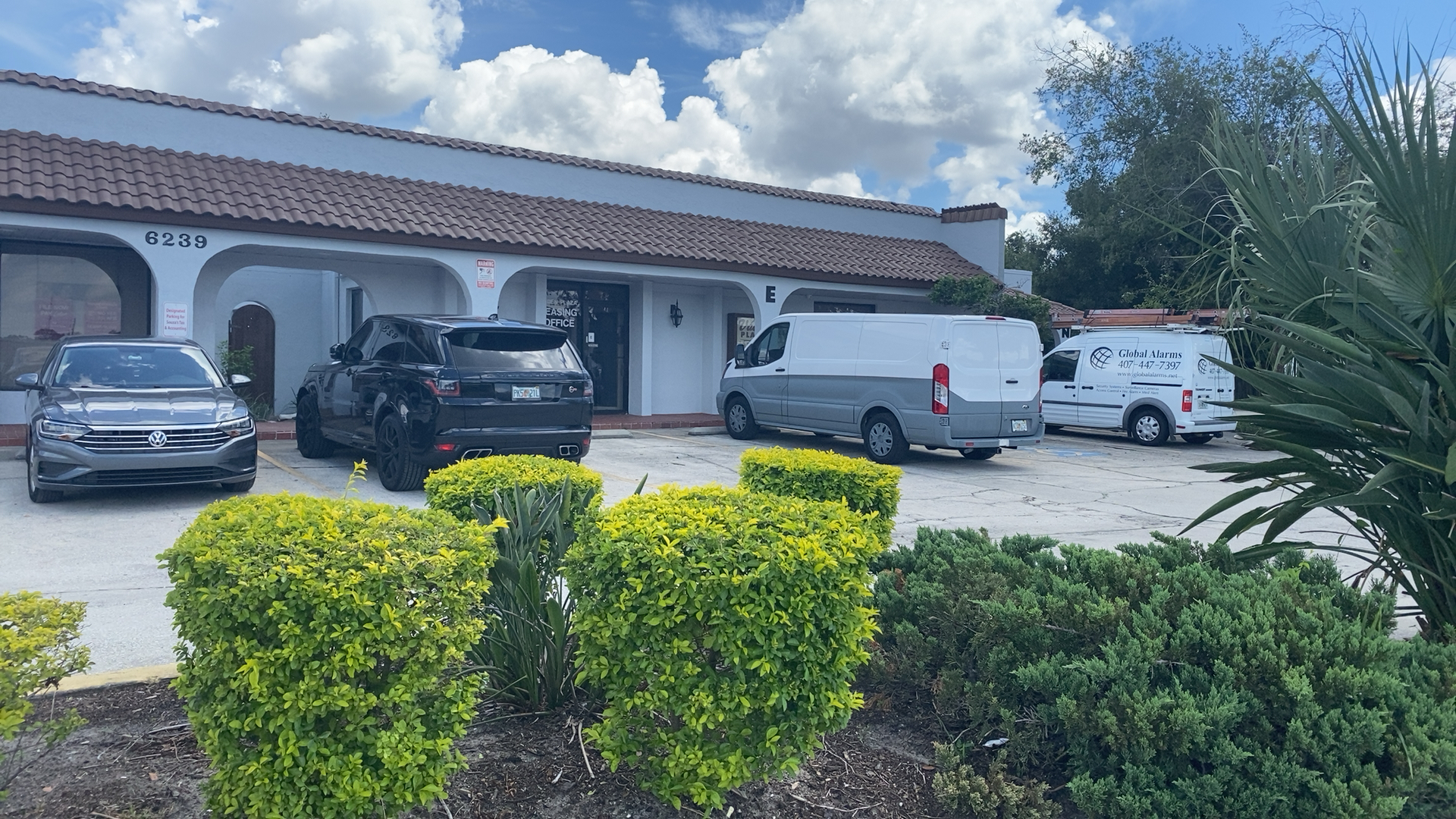 6239 Edgewater Dr, Orlando, FL 32810