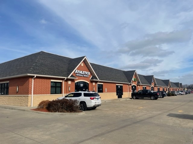 900 E Walnut St, Carbondale, IL 62901
