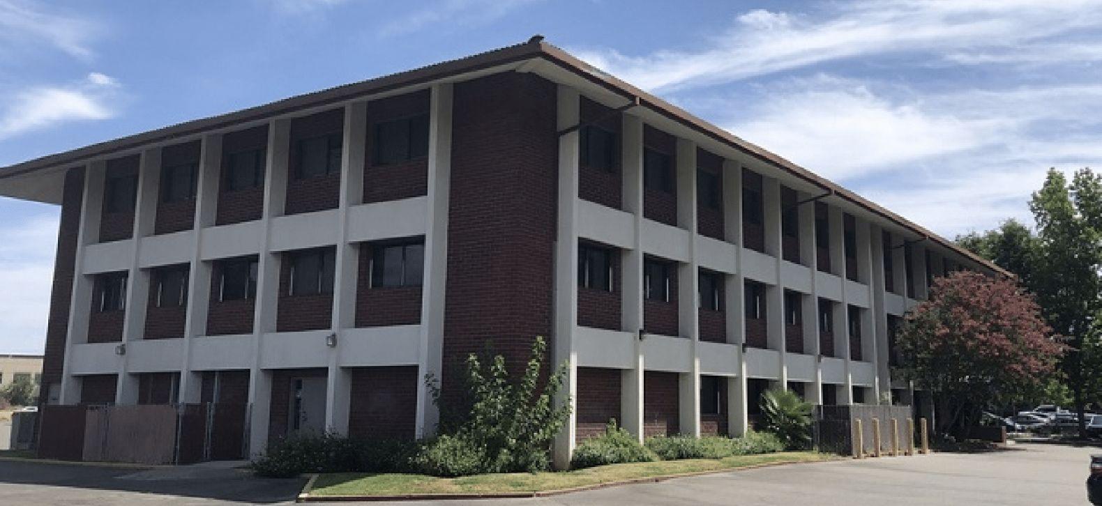 7501 Hospital Dr, Sacramento, CA 95823
