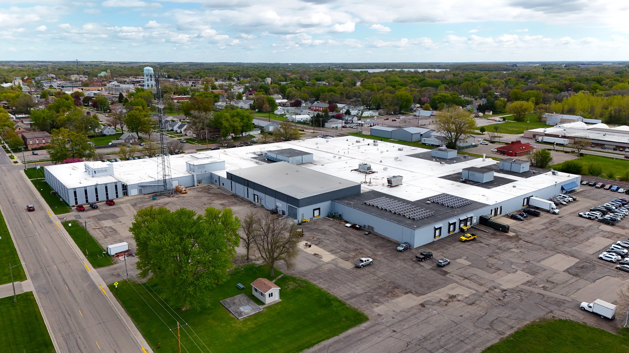 299 Johnson Ave SW, Waseca, MN 56093