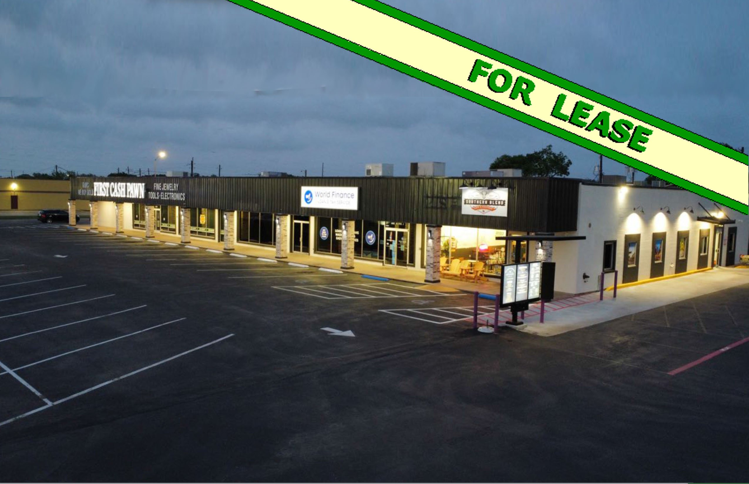 4102 N Navarro St, Victoria, TX 77901