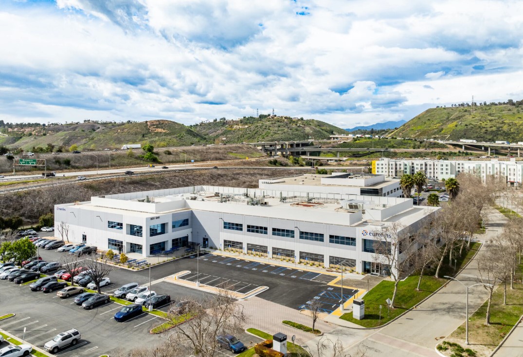 931 Corporate Center Dr, Pomona, CA 91768