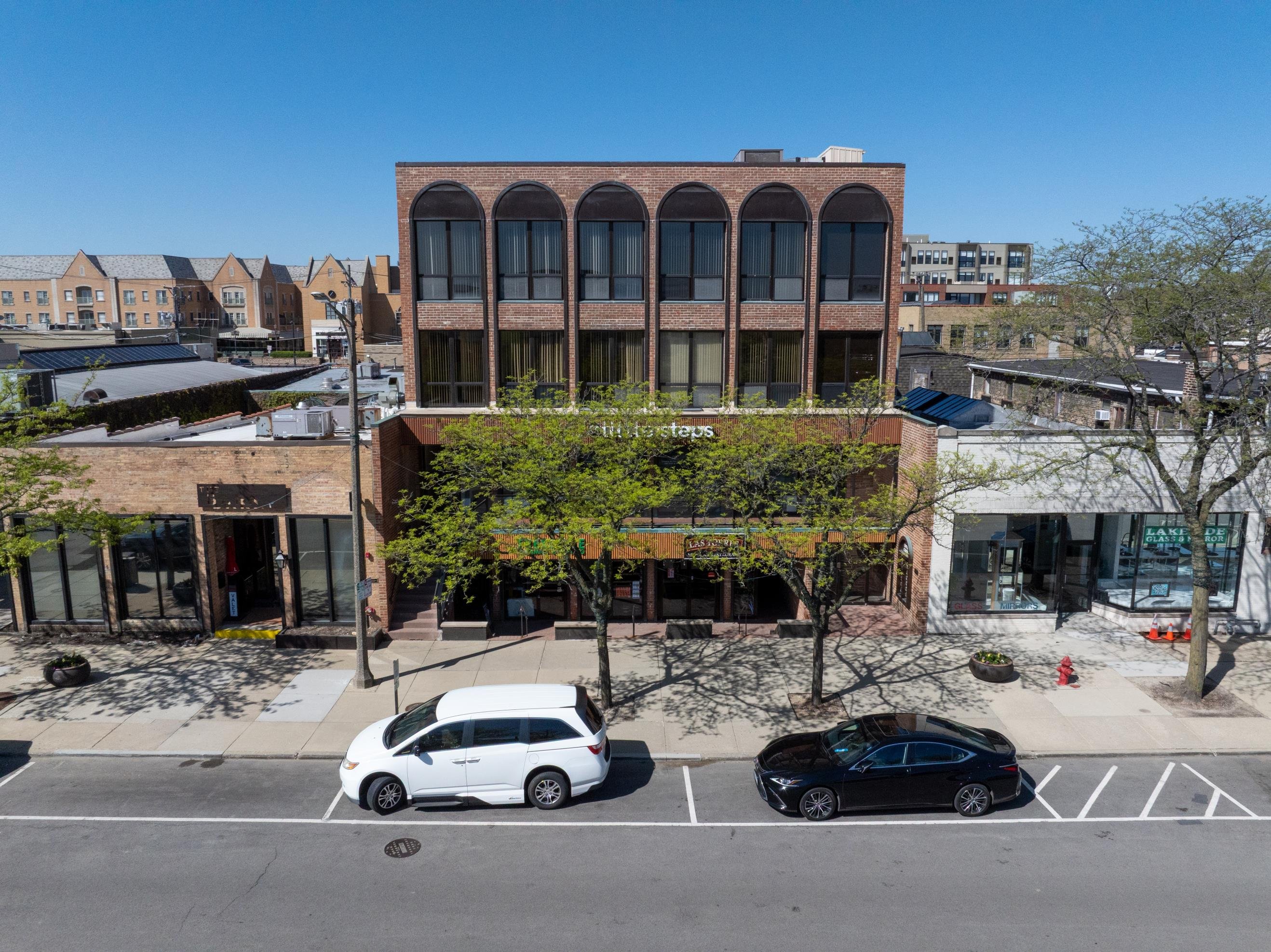 1910 1St St, Highland Park, IL 60035