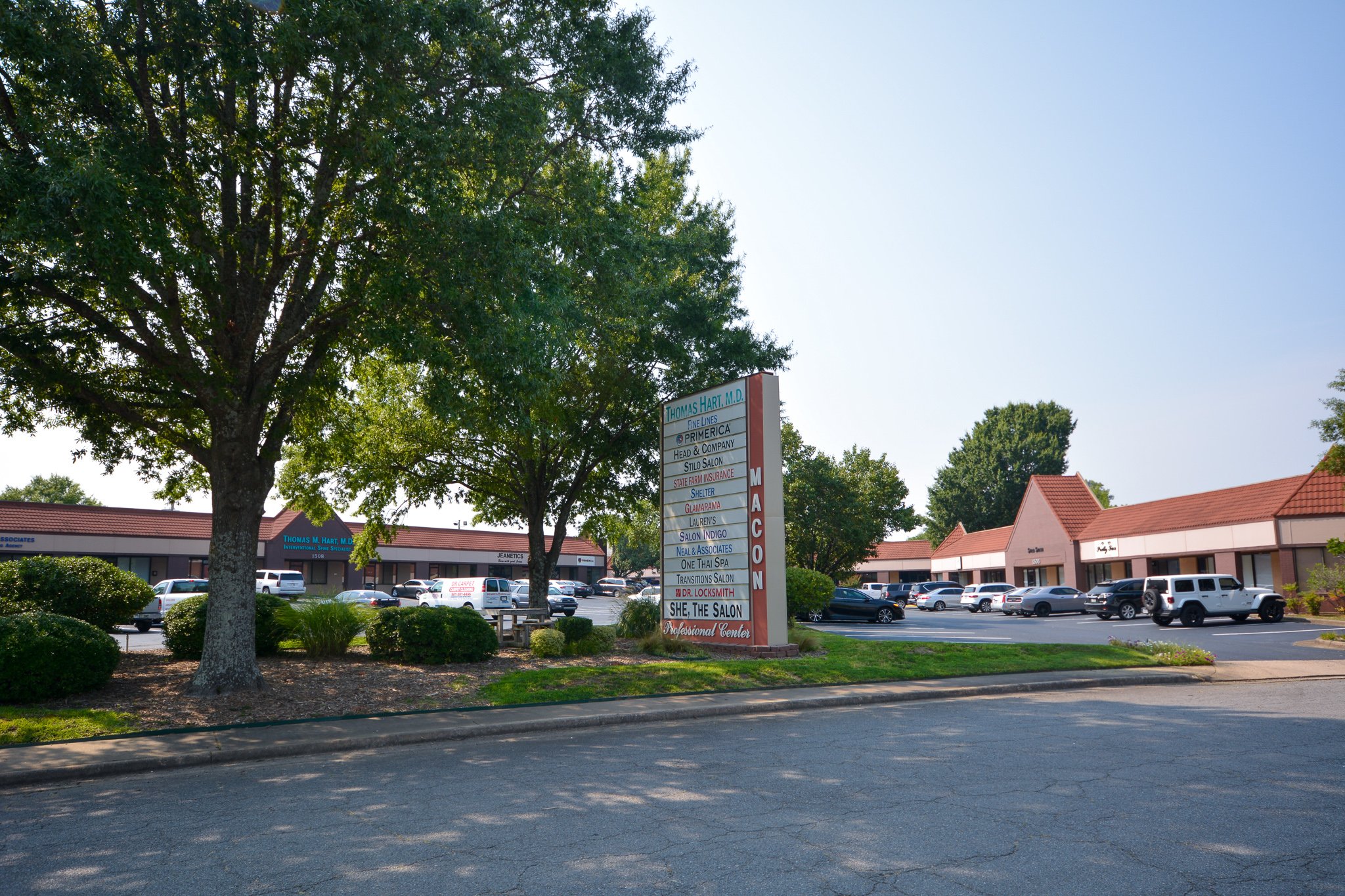 1500 Macon Dr, Little Rock, AR 72211