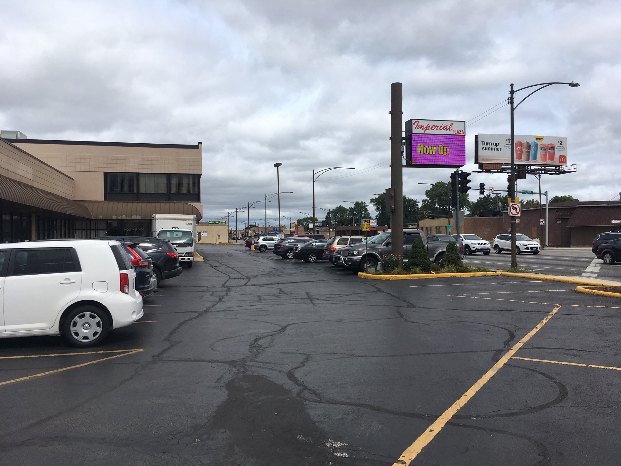 8600 S Pulaski Rd, Chicago, IL 60652