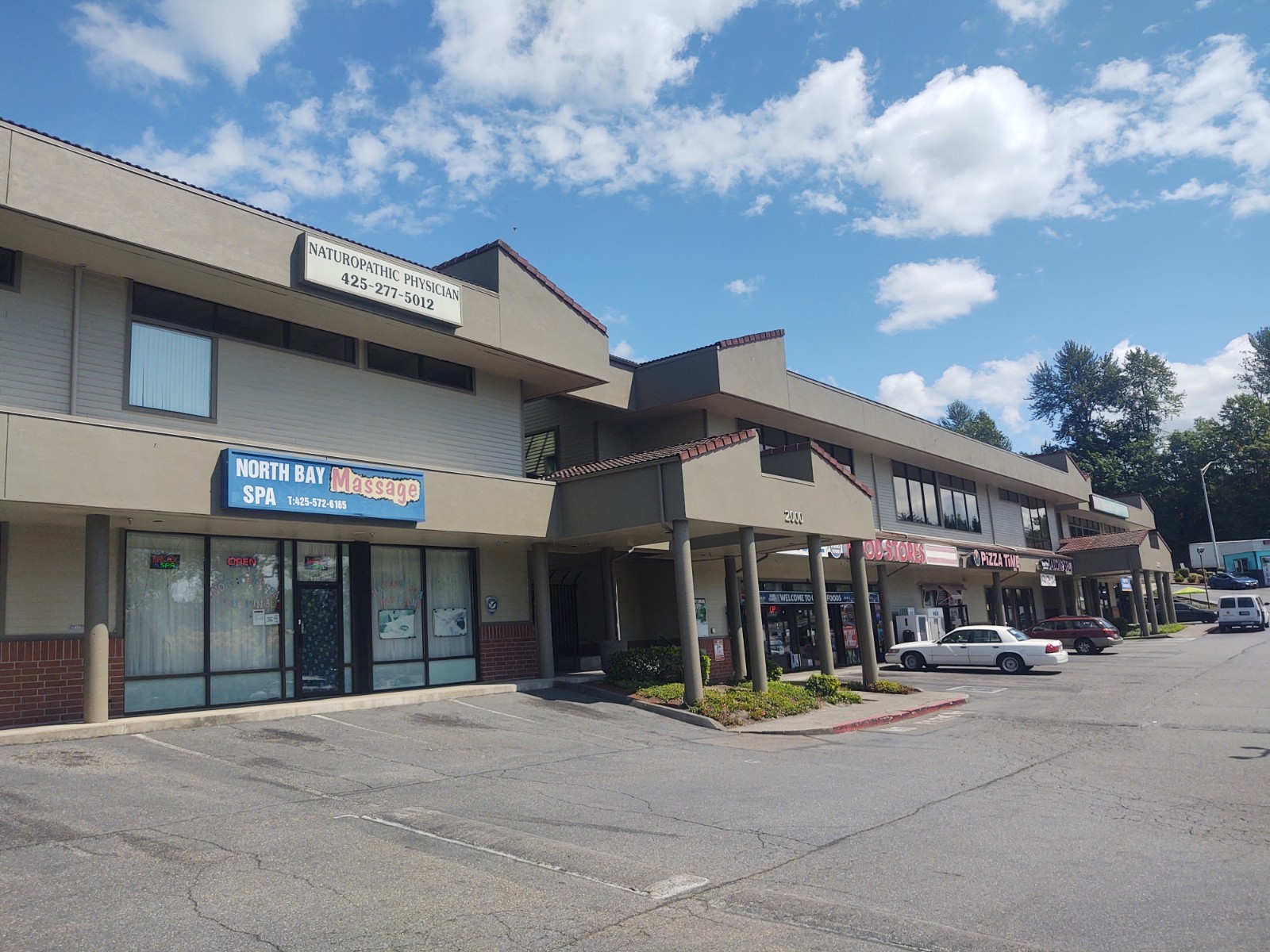 2000 Benson Rd S, Renton, WA 98055