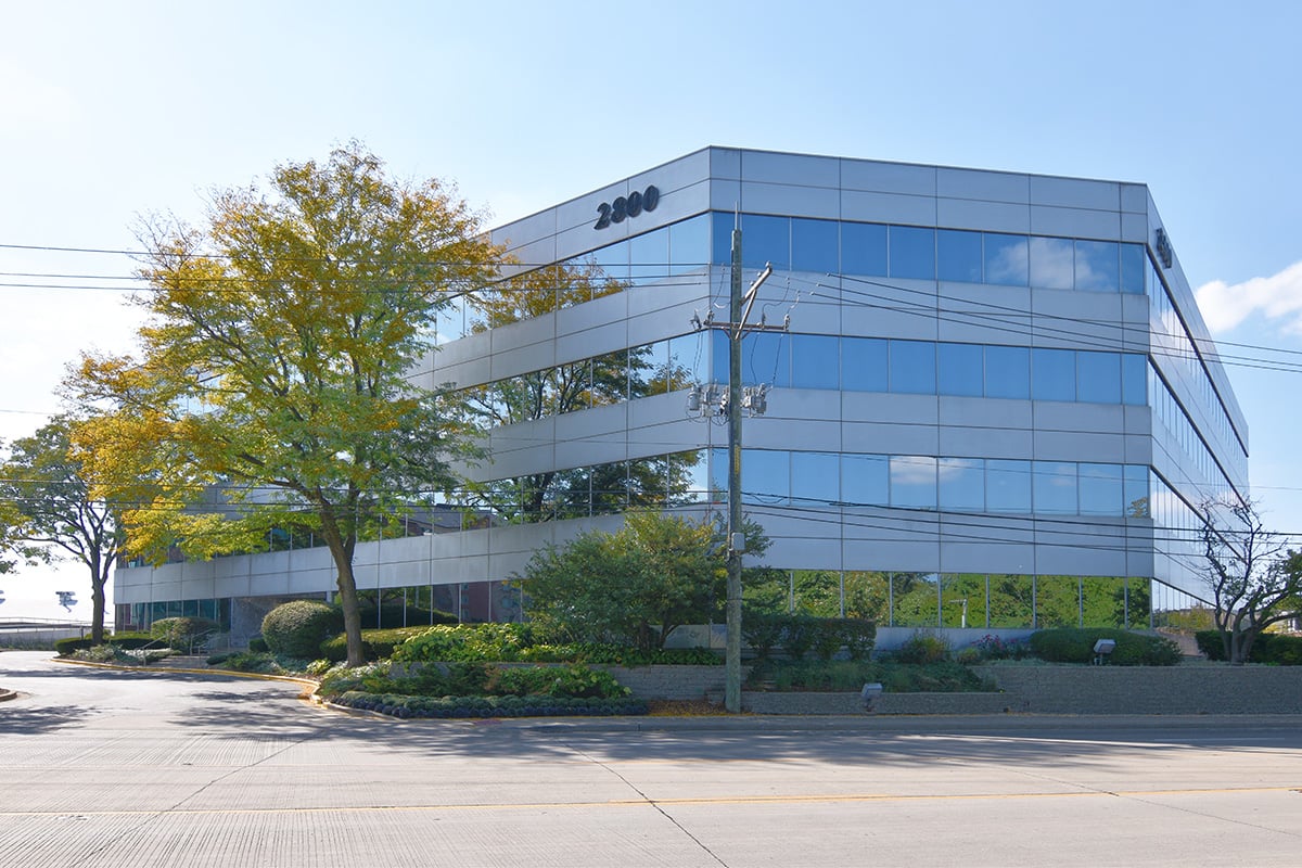 2800 S River Rd, Des Plaines, IL 60018