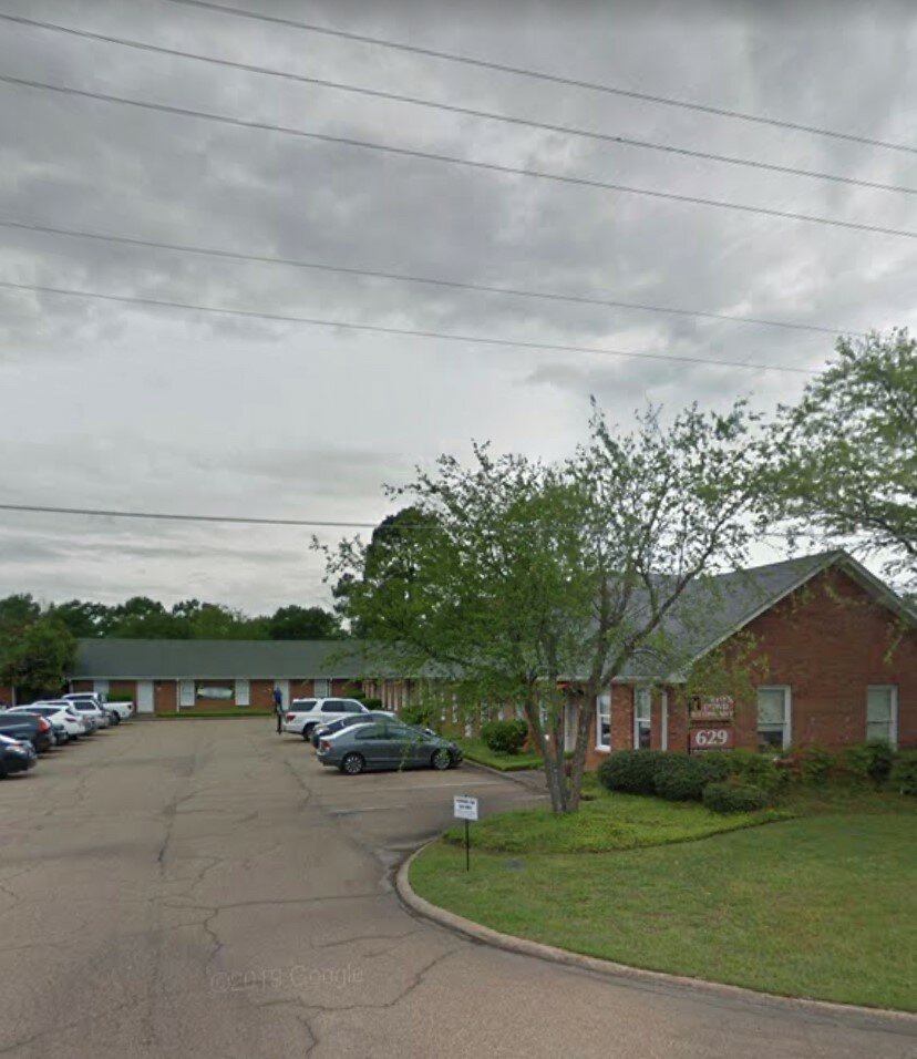 625 Lakeland Dr E, Flowood, MS 39232