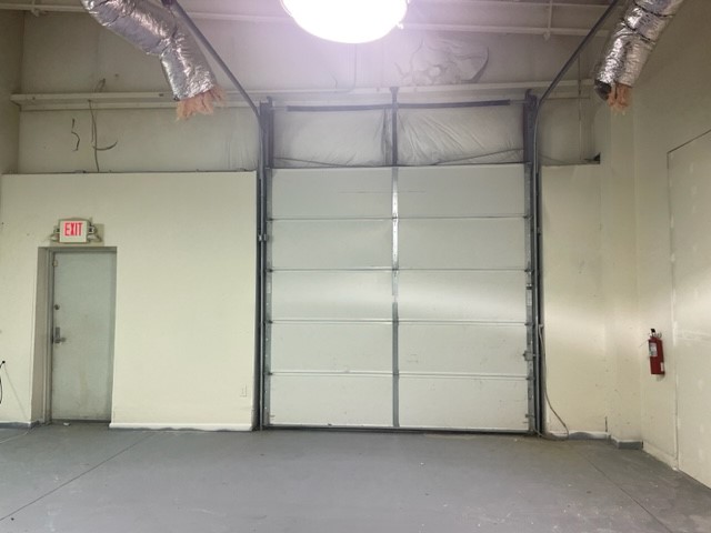 2135688