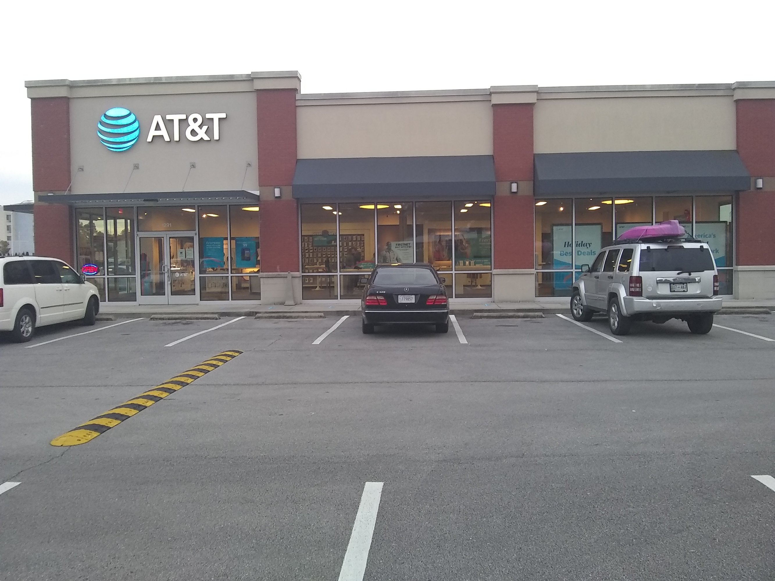 1291 Oak Ridge Tpke, Oak Ridge, TN 37830