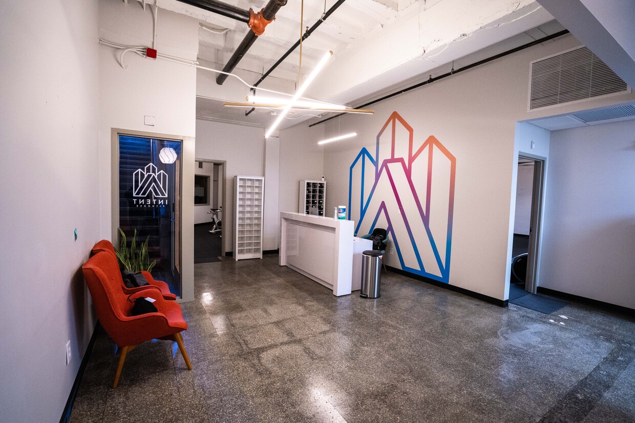 101 W Main St, Durham, NC 27701
