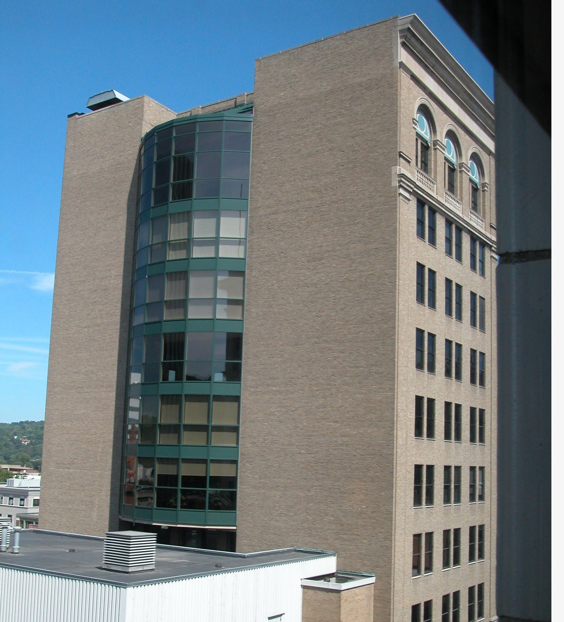 109 Capitol St, Charleston, WV 25301