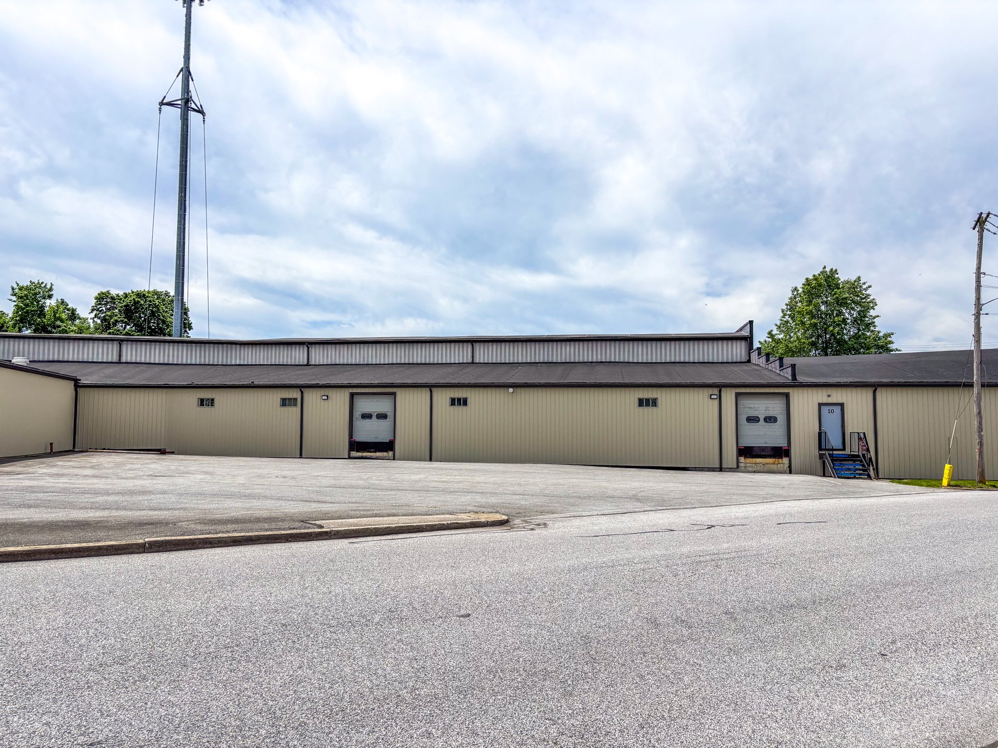 10 E High St, New Freedom, PA 17349