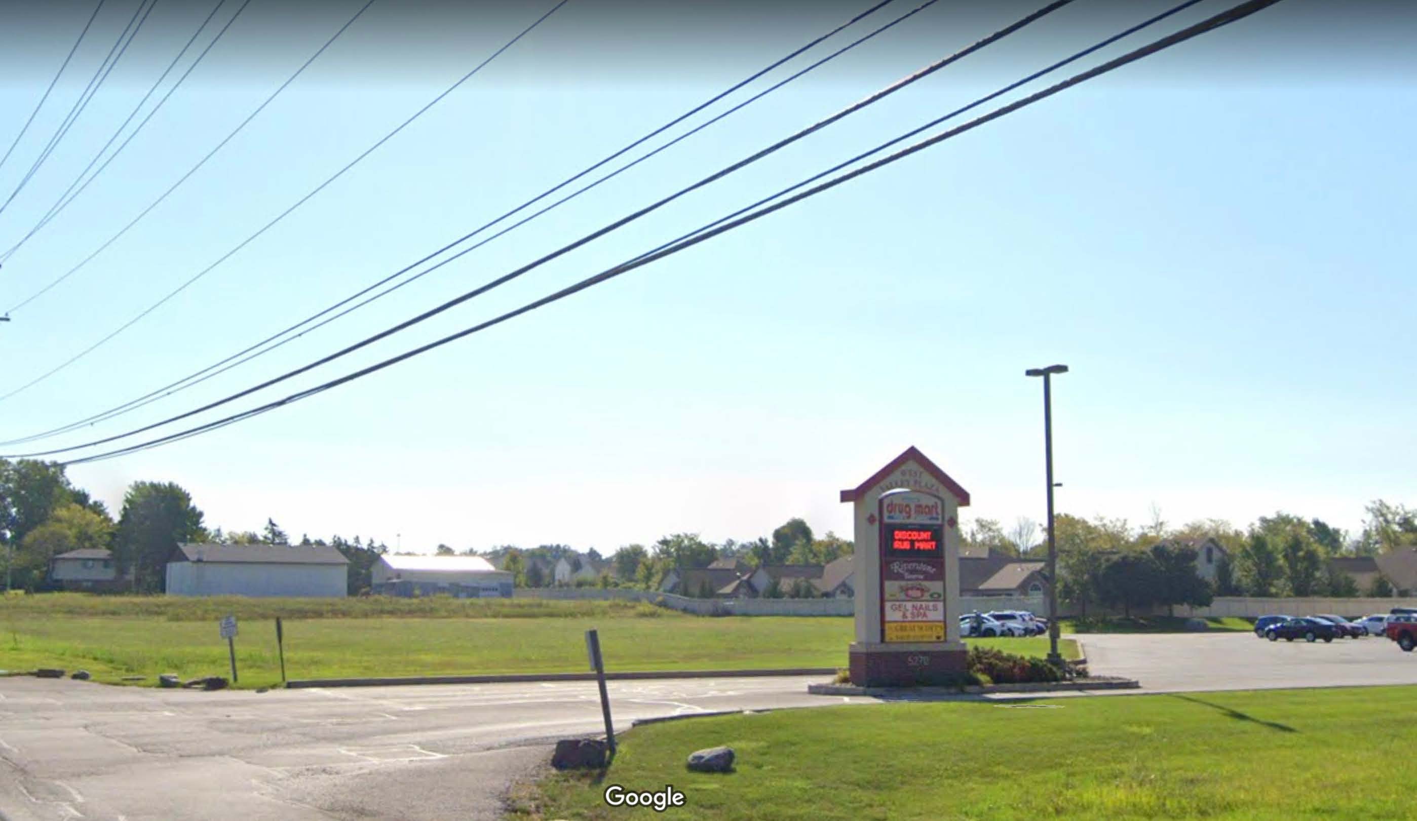 5300 Center Rd, Brunswick, OH 44212