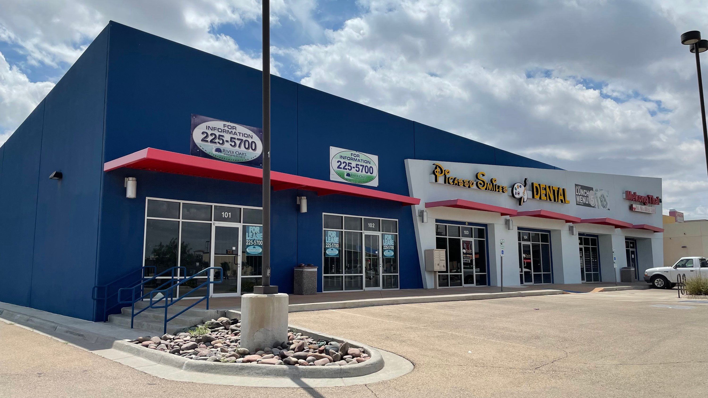 1816 N Zaragoza Rd, El Paso, TX 79936