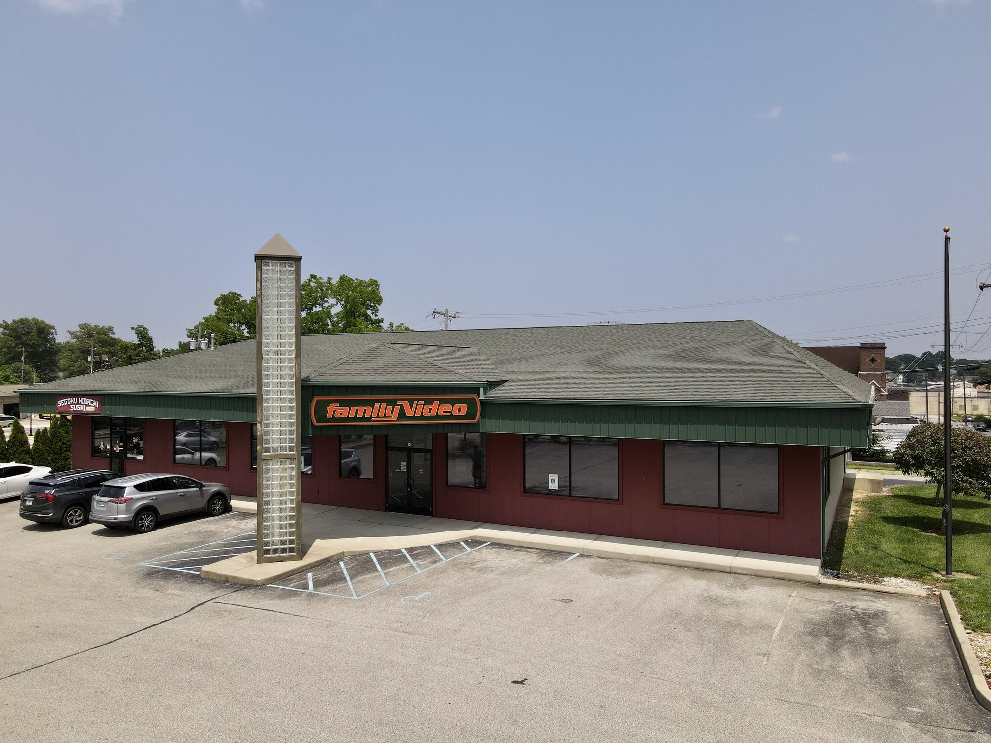 6 S State St, North Vernon, IN 47265