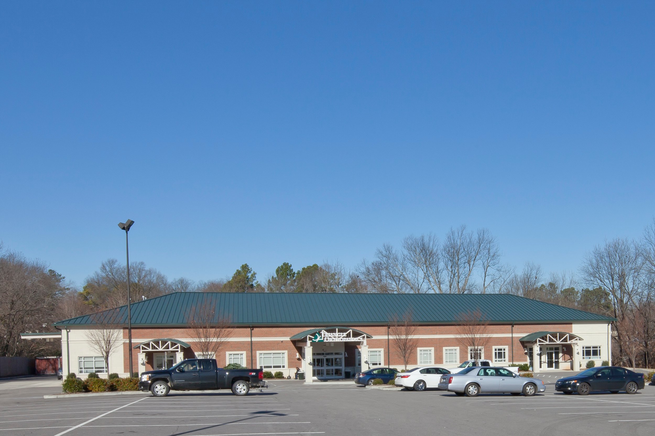 107 E Mcclanahan St, Oxford, NC 27565