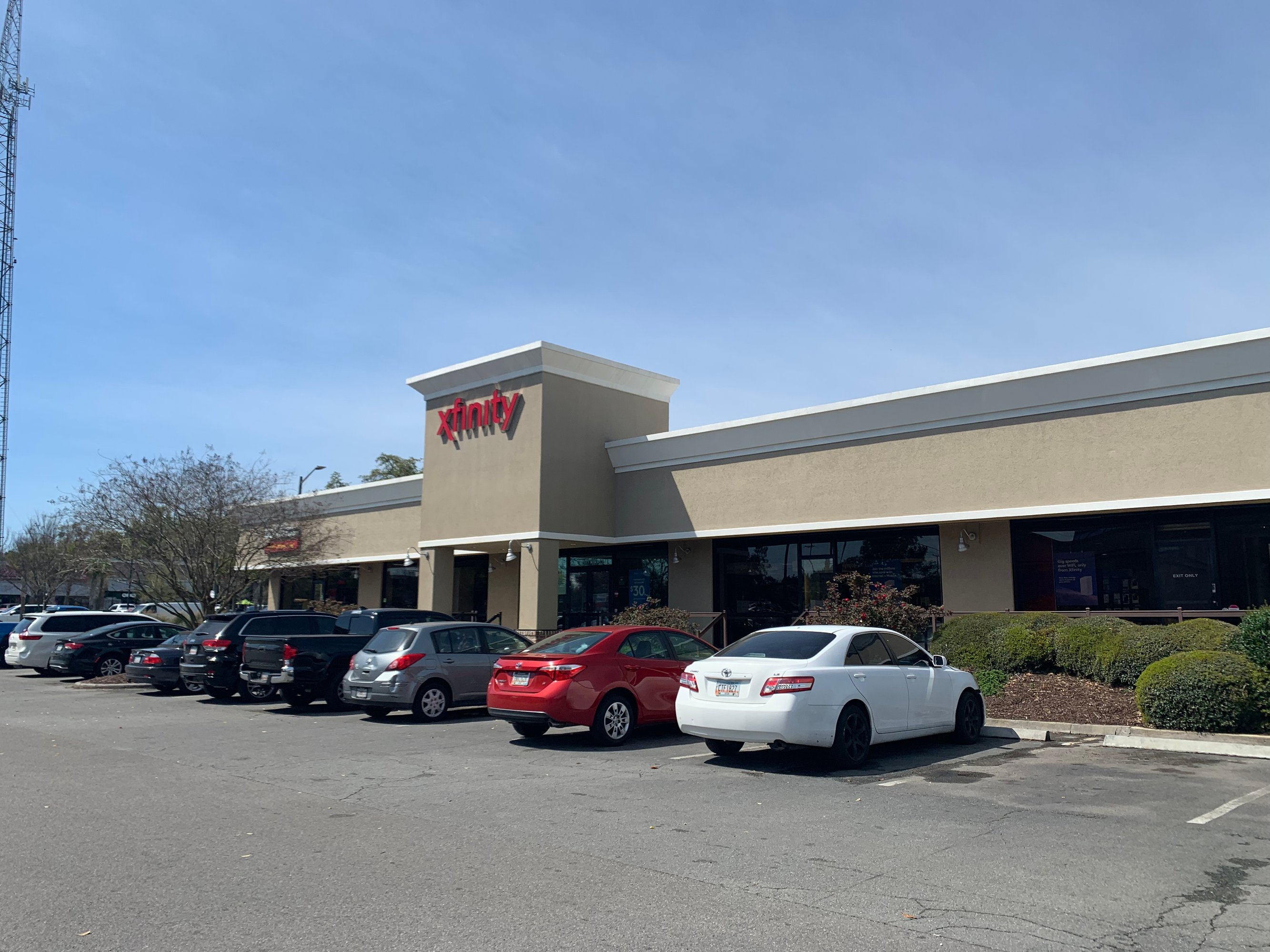 1800 E Victory Dr, Savannah, GA 31404