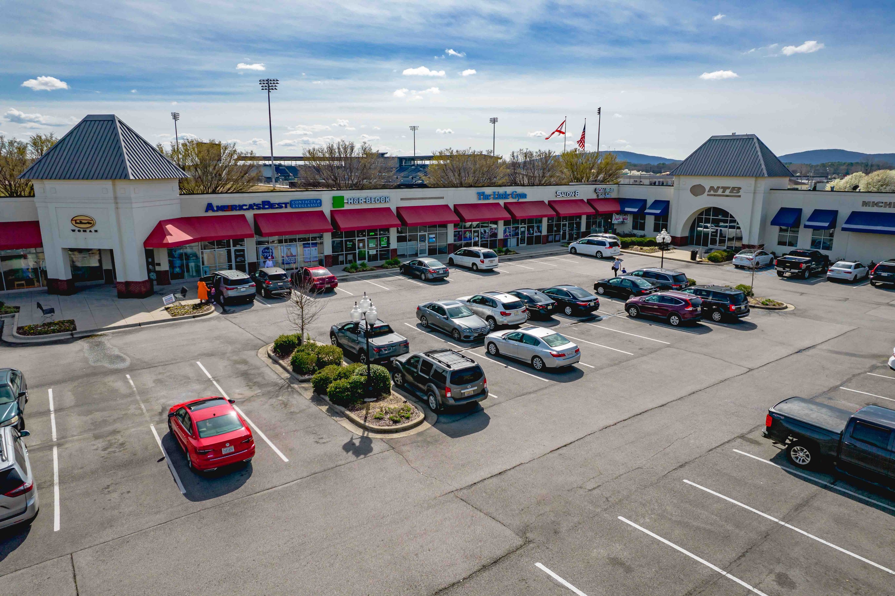 3030 Memorial Pkwy SW, Huntsville, AL 35801