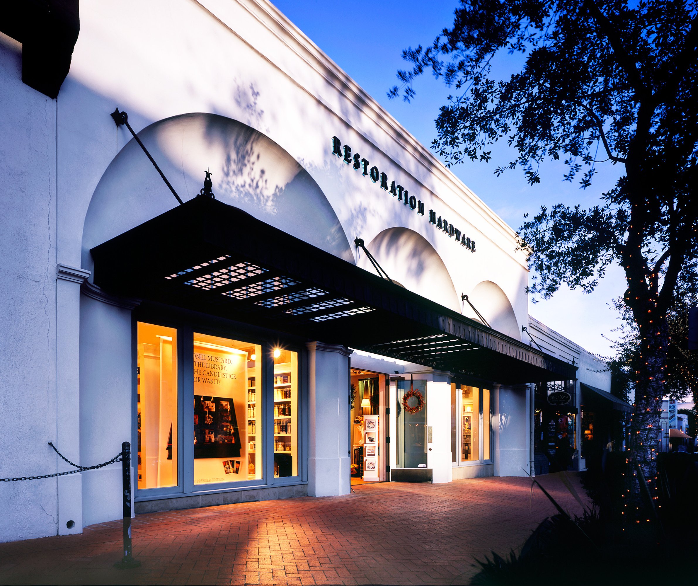 710 State St, Santa Barbara, CA 93101