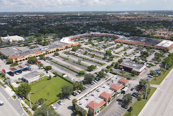 12389 Pembroke Rd, Pembroke Pines, FL 33025