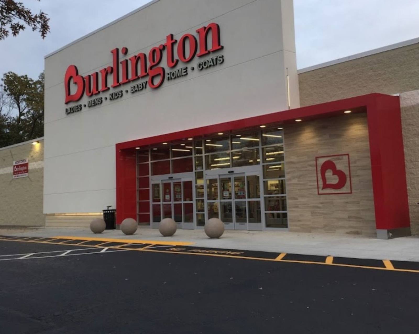 3200 Silas Creek Pkwy, Winston-Salem, NC 27103