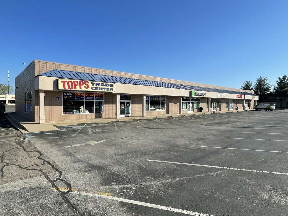 1609 Mall Dr, Benton Harbor, MI 49022