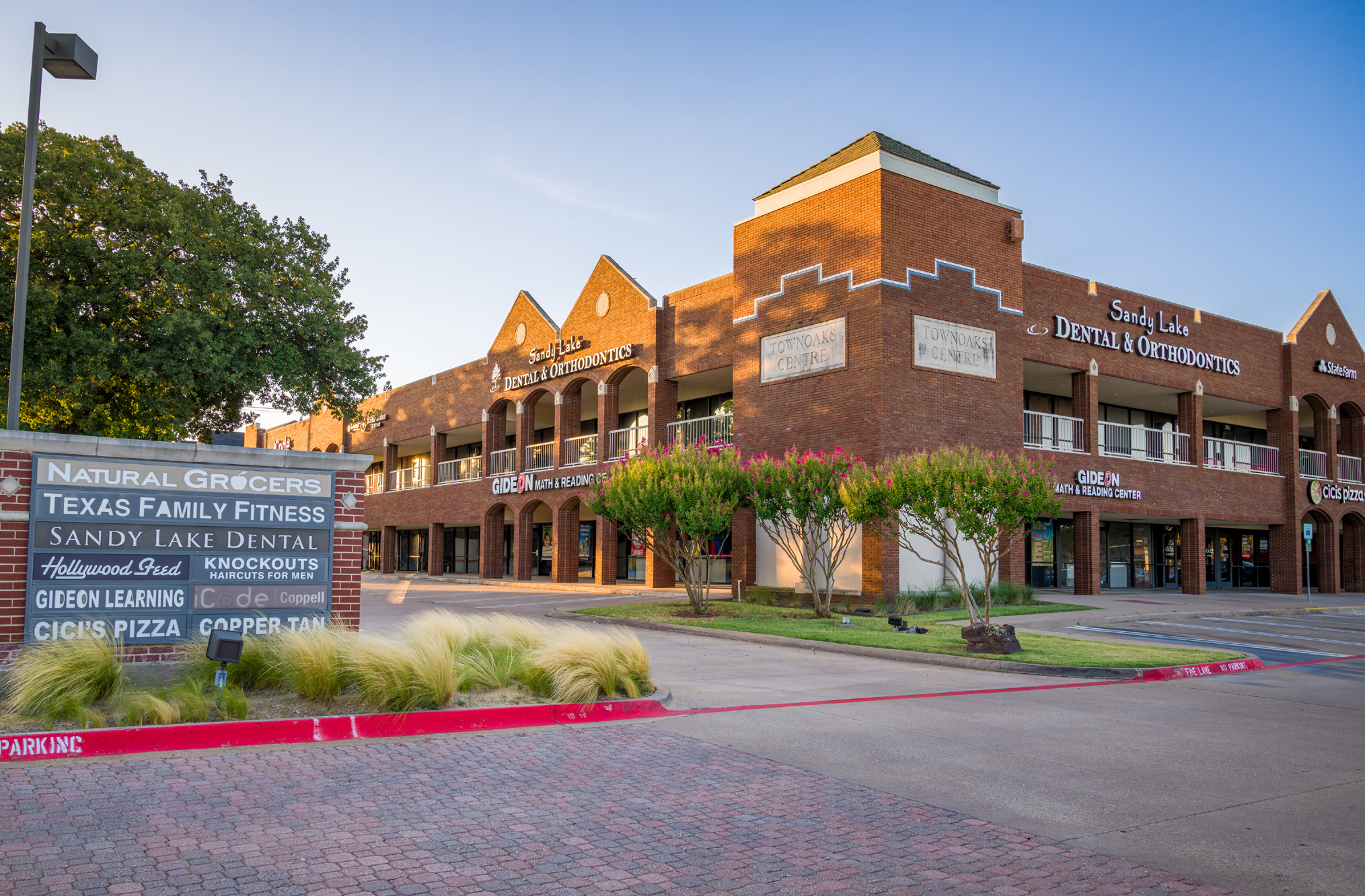 104 S Denton Tap Rd, Coppell, TX 75019