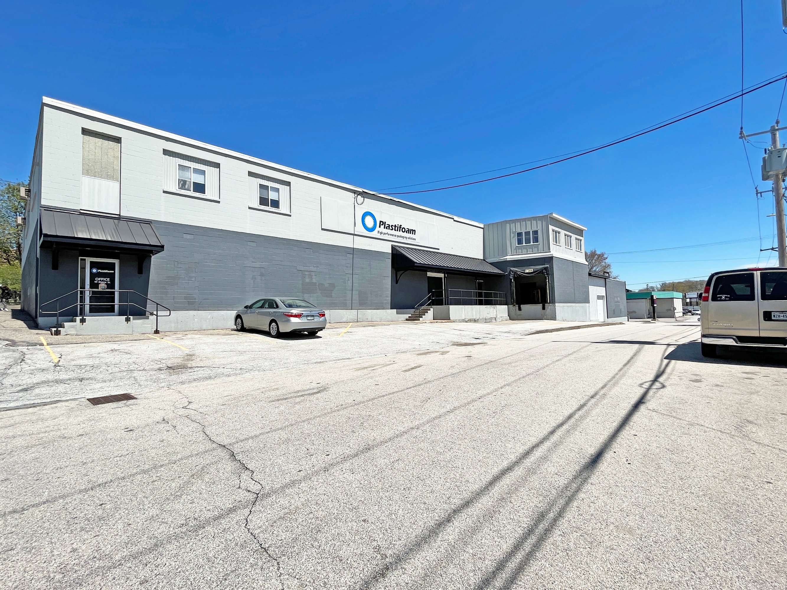 223 2Nd St, Manchester, NH 03102