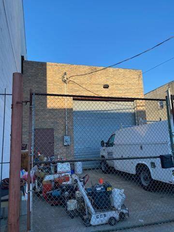 208 Grandview Ave, Staten Island, NY 10303