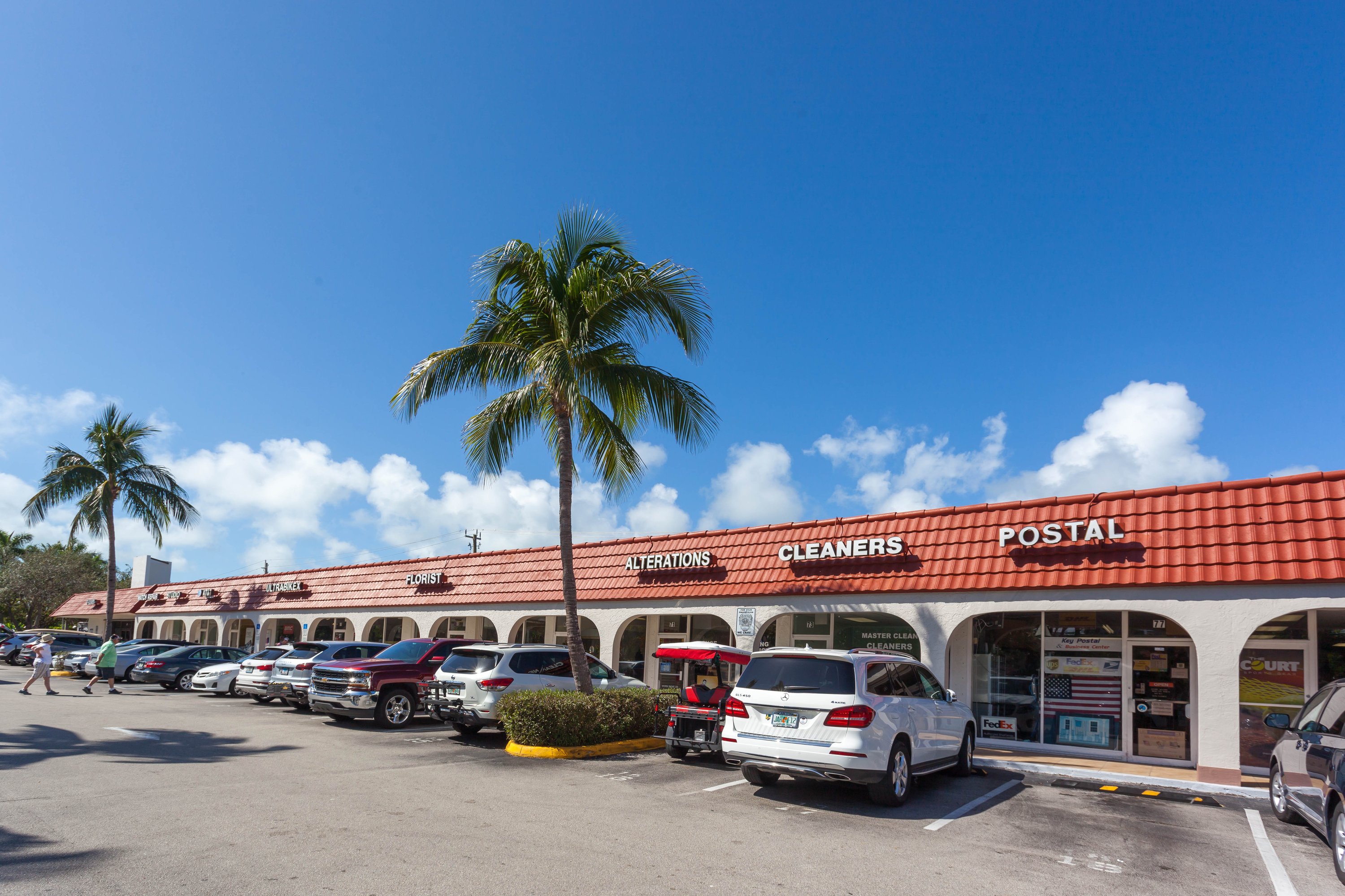 93 Harbor Dr, Key Biscayne, FL 33149