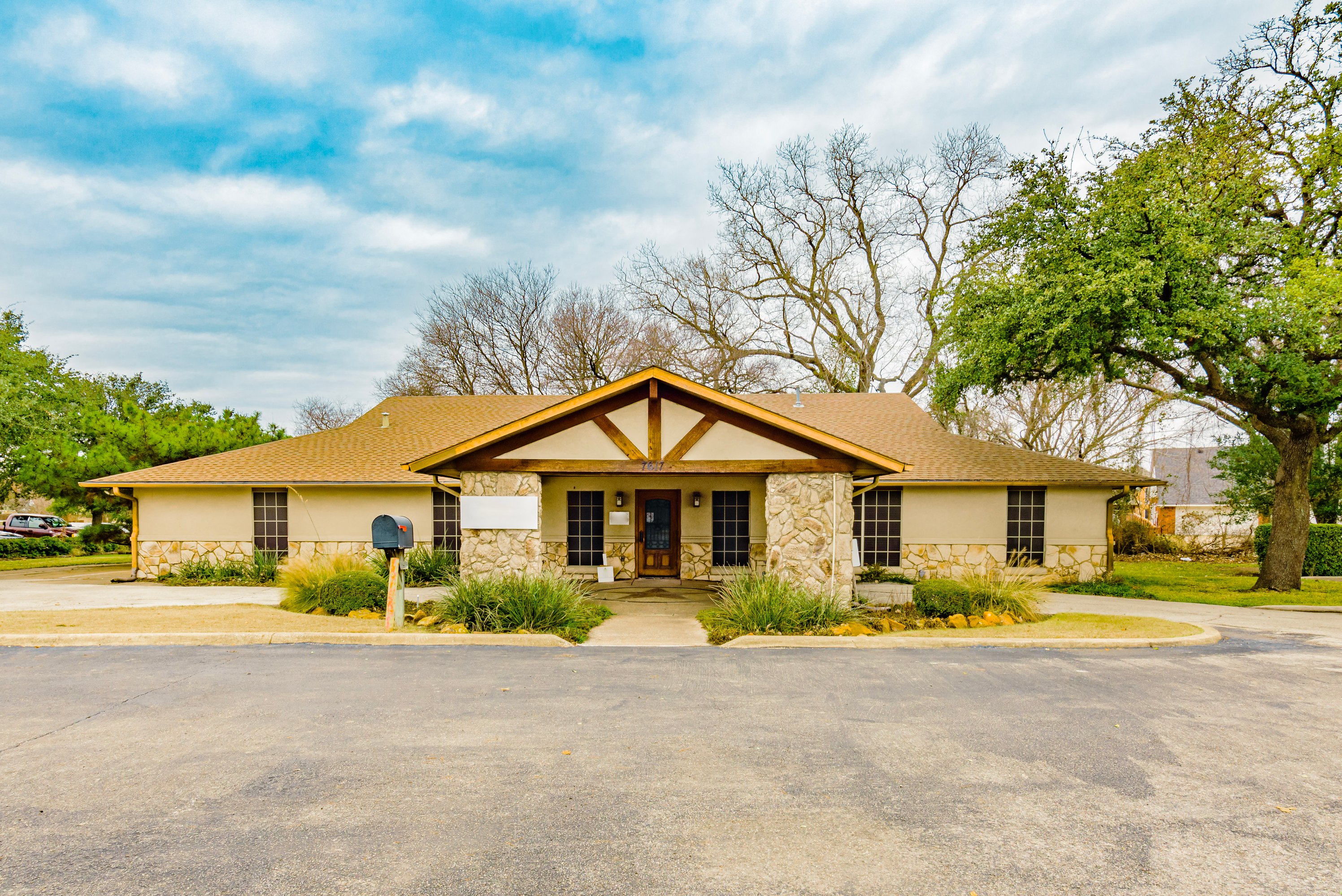 7617 Lakeview Pkwy, Rowlett, TX 75088