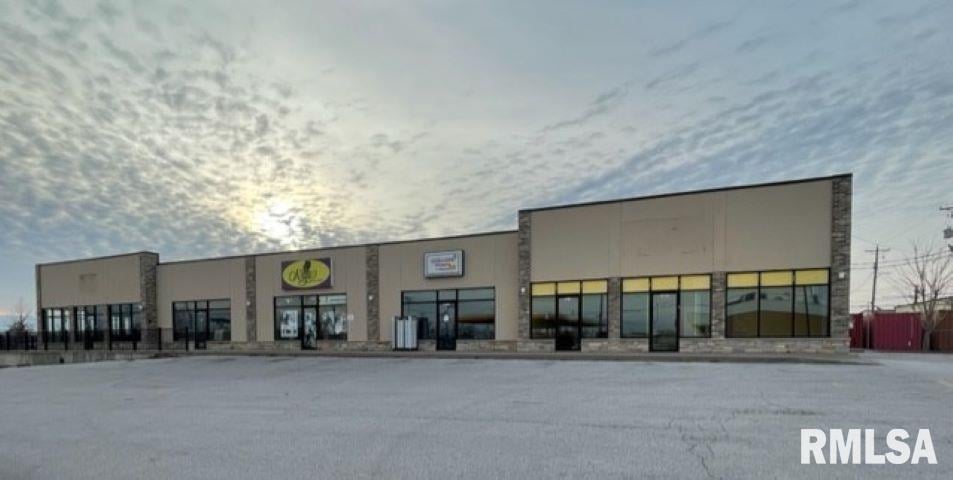 114 Myrtle St,Unit C, Davenport, IA 52802