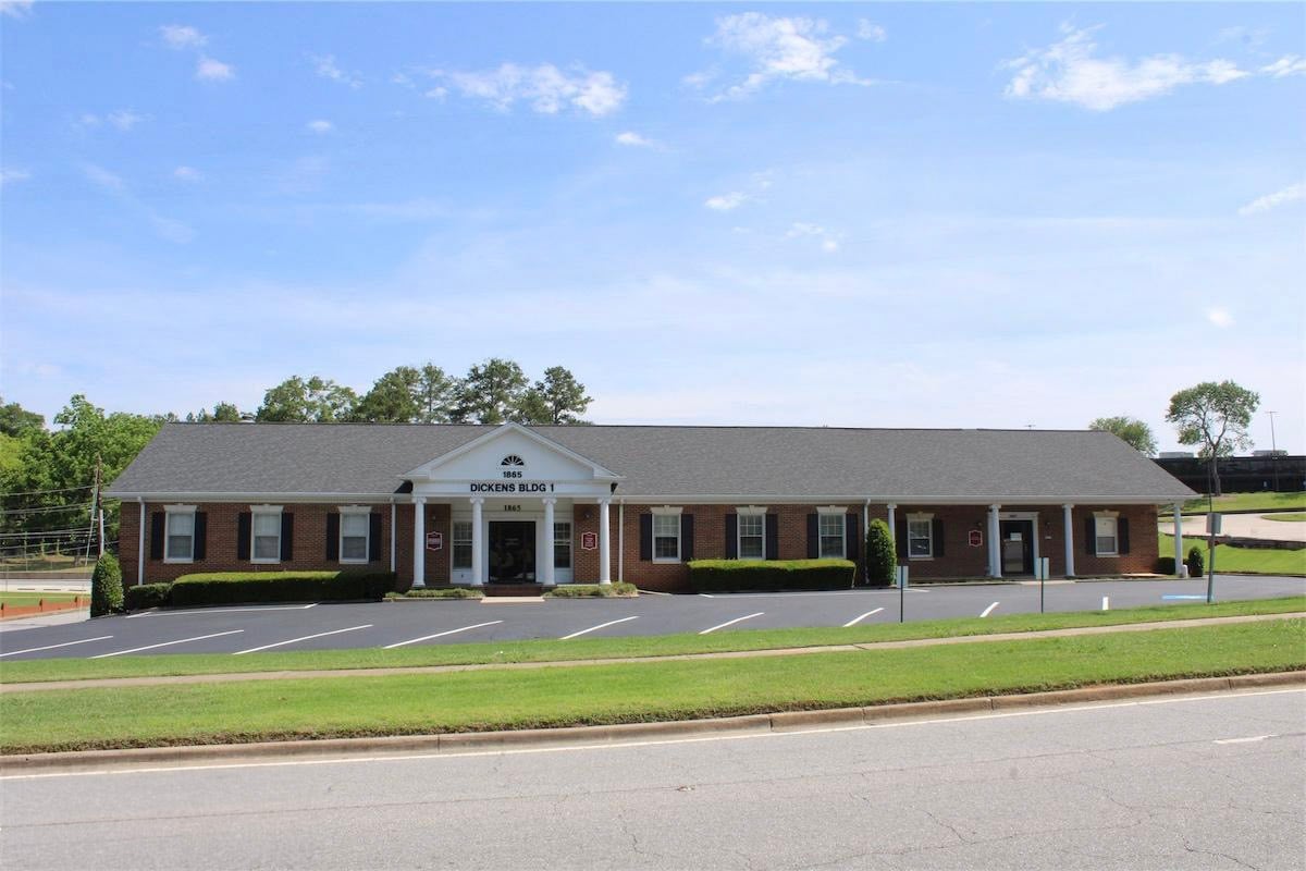 1865 W Broad St, Athens, GA 30606