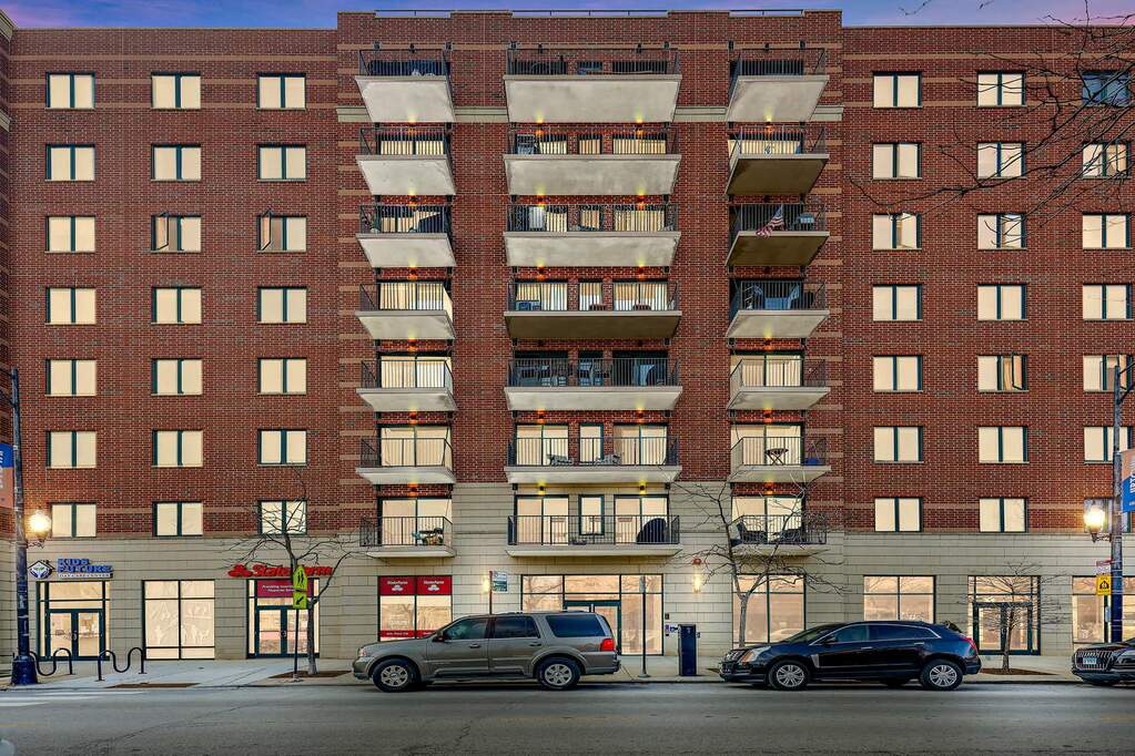 4848 N Sheridan Rd, Chicago, IL 60640