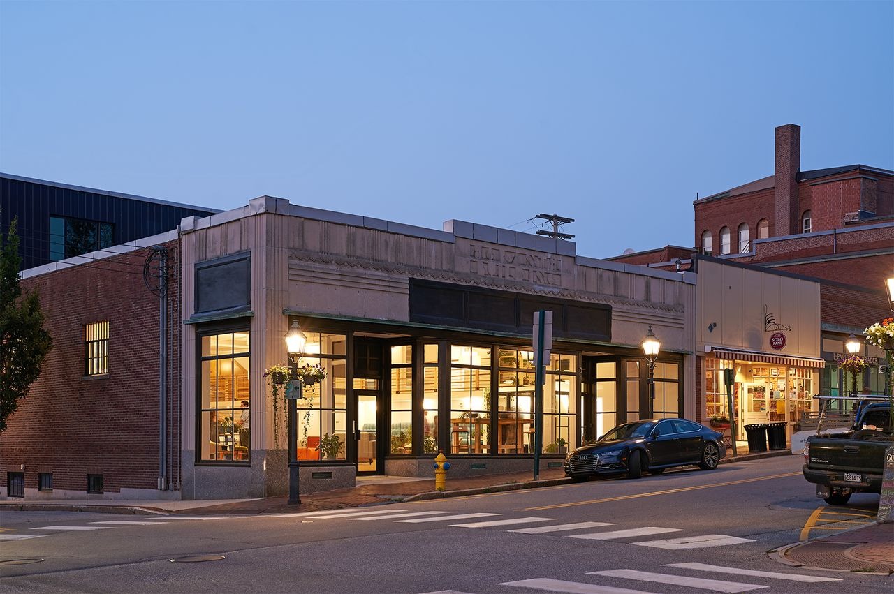 31 Centre St, Bath, ME 04530