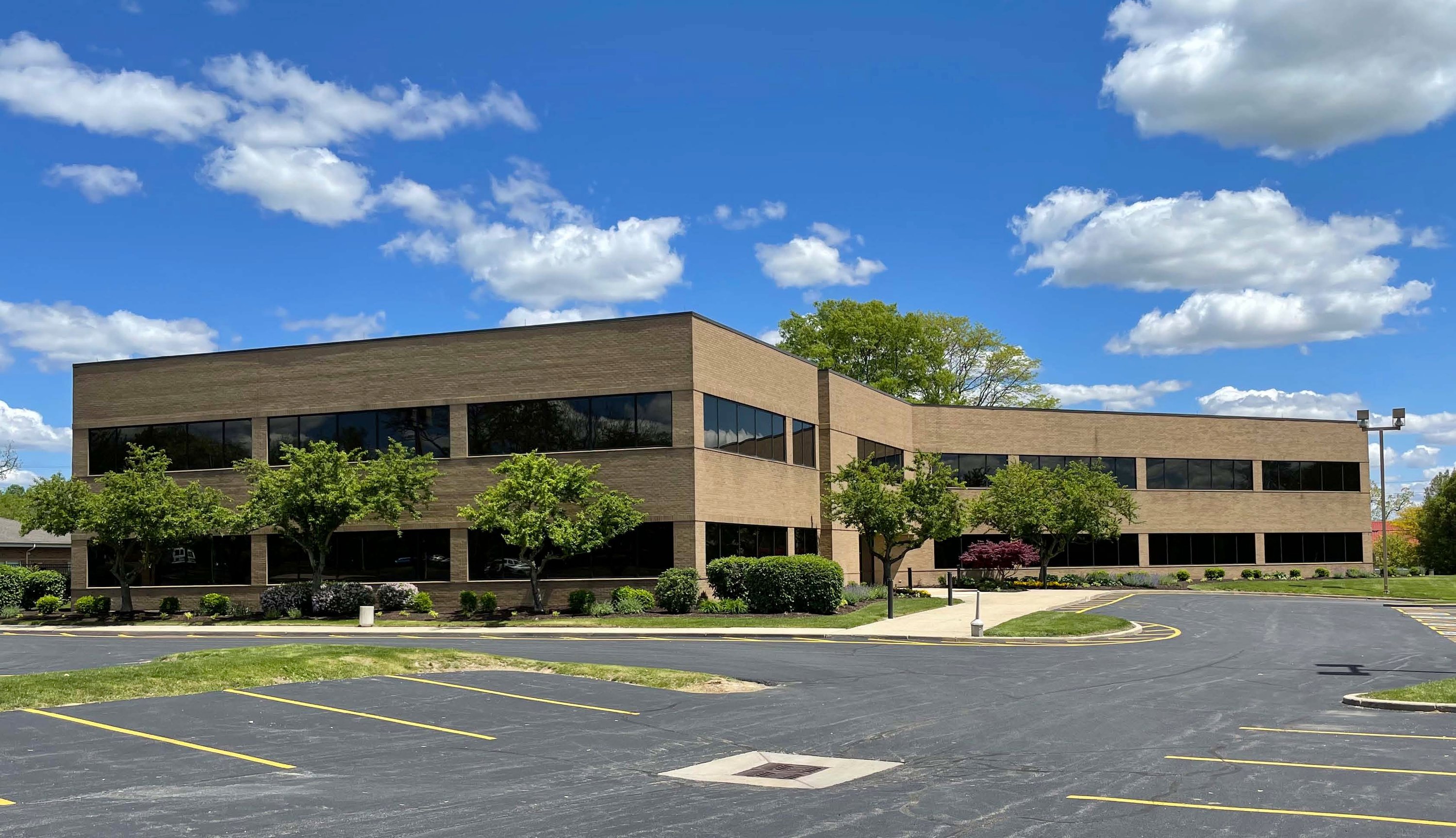 4020 Executive Dr, Beavercreek, OH 45430