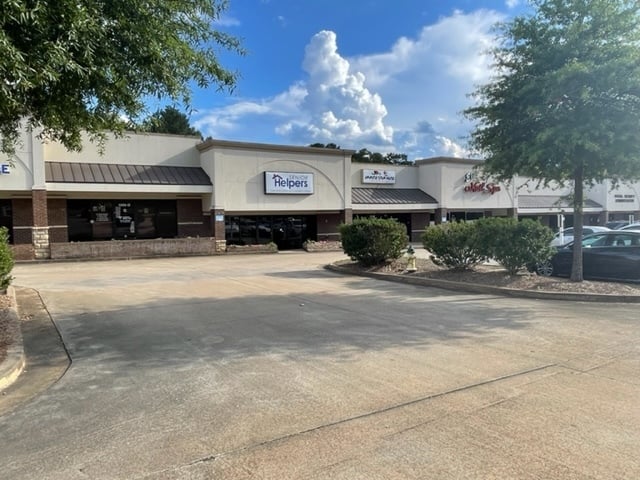 1300 Lafayette Pkwy, Lagrange, GA 30241