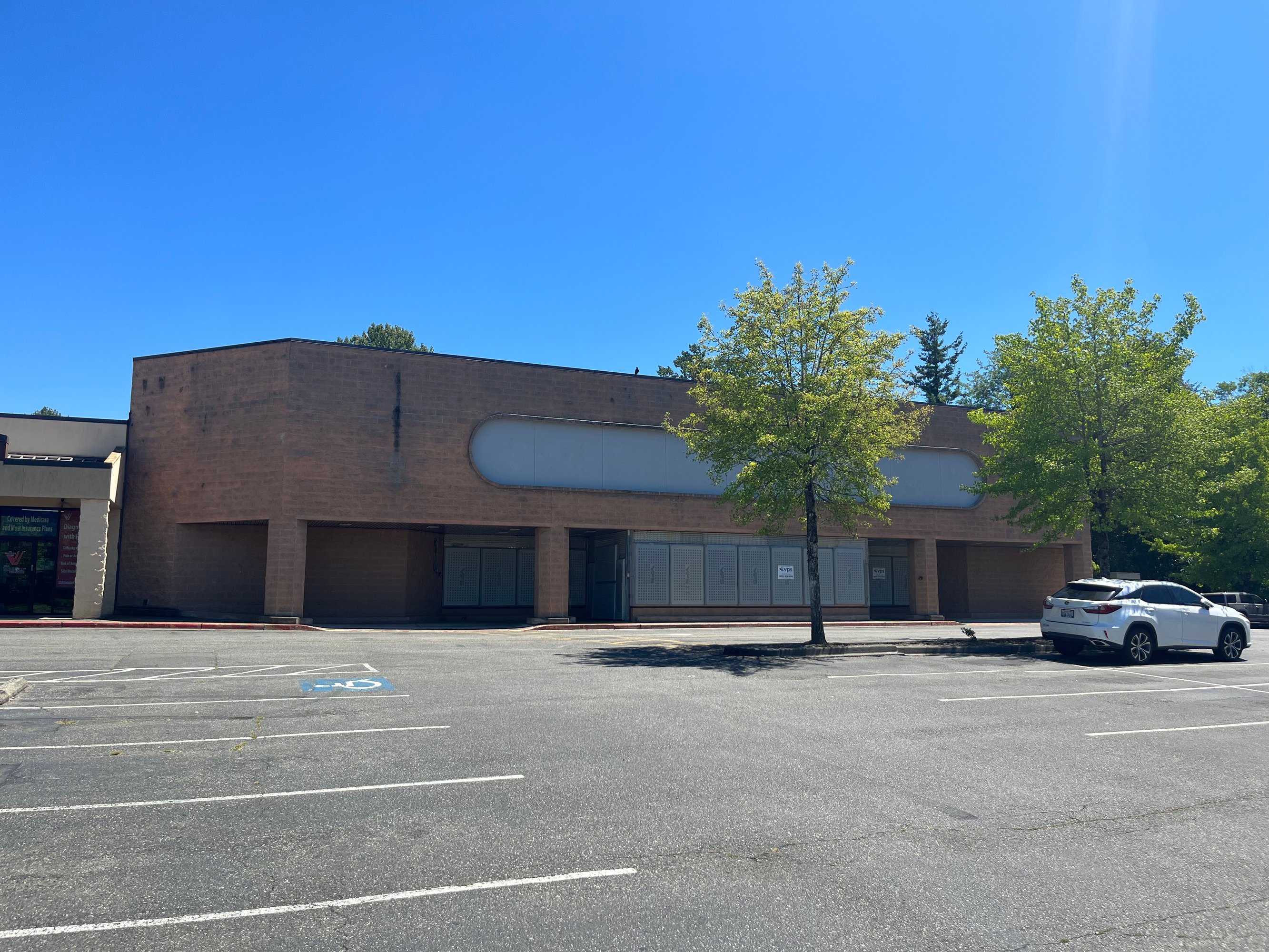 26200 Pacific Hwy S, Kent, WA 98032