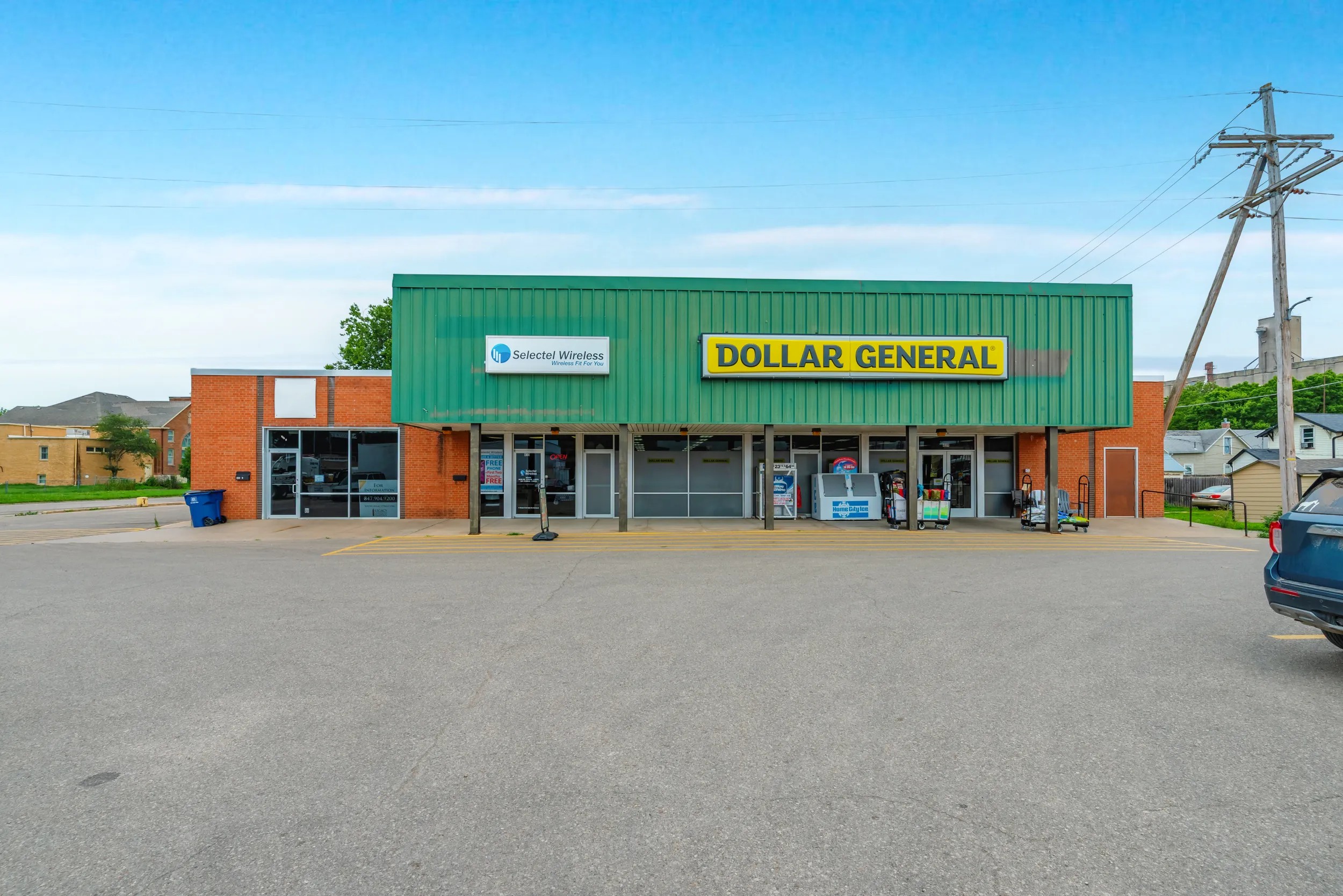 409 N Buckeye Ave, Abilene, KS 67410