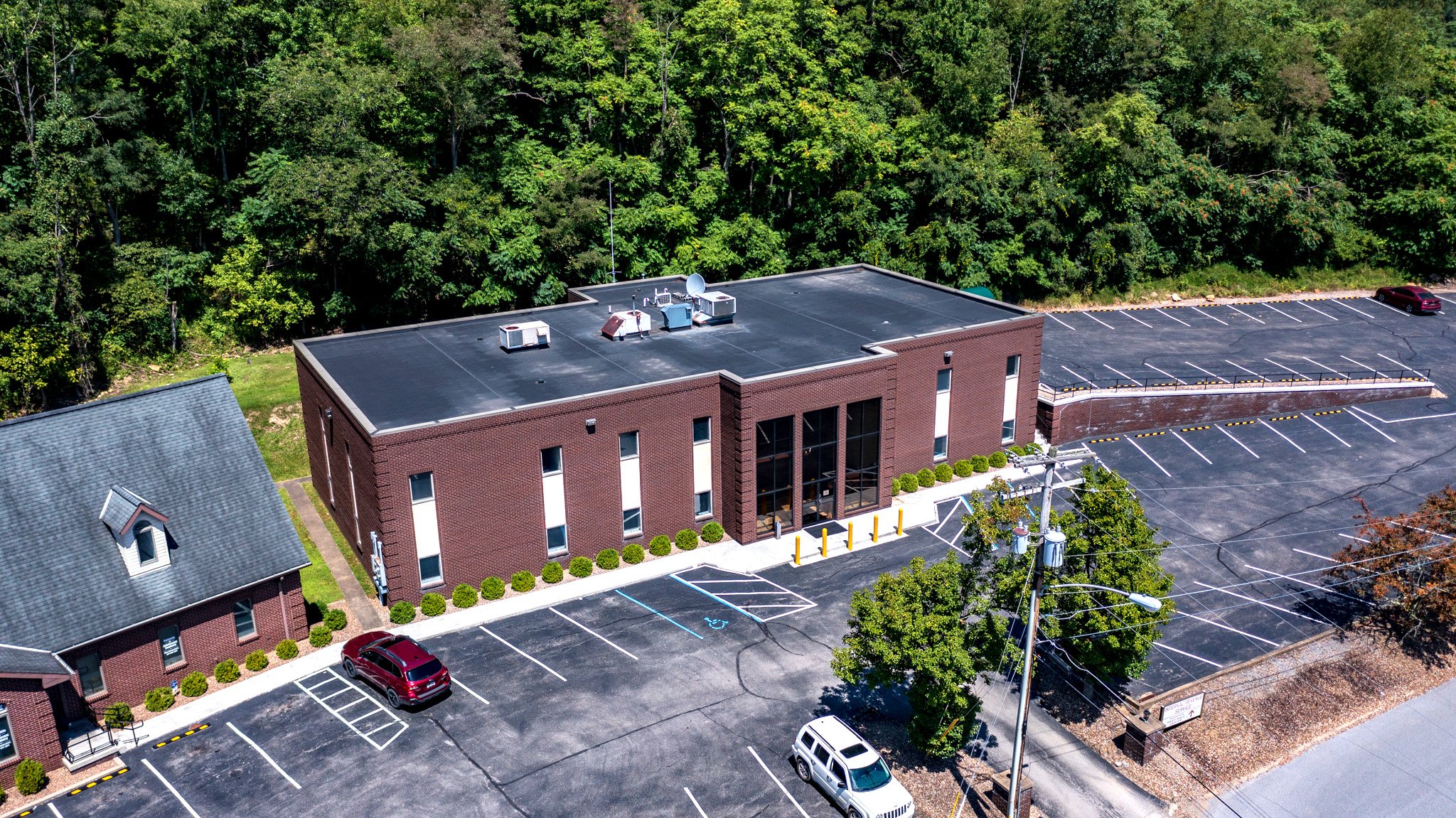11 Chenoweth Dr, Bridgeport, WV 26330