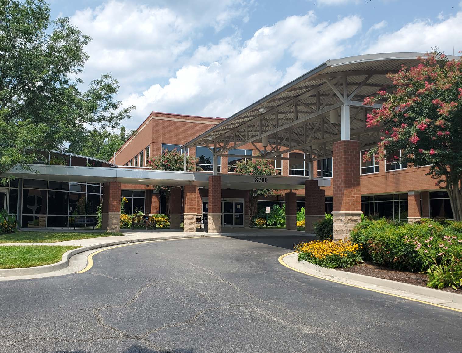 8700 Stony Point Pkwy, Richmond, VA 23235