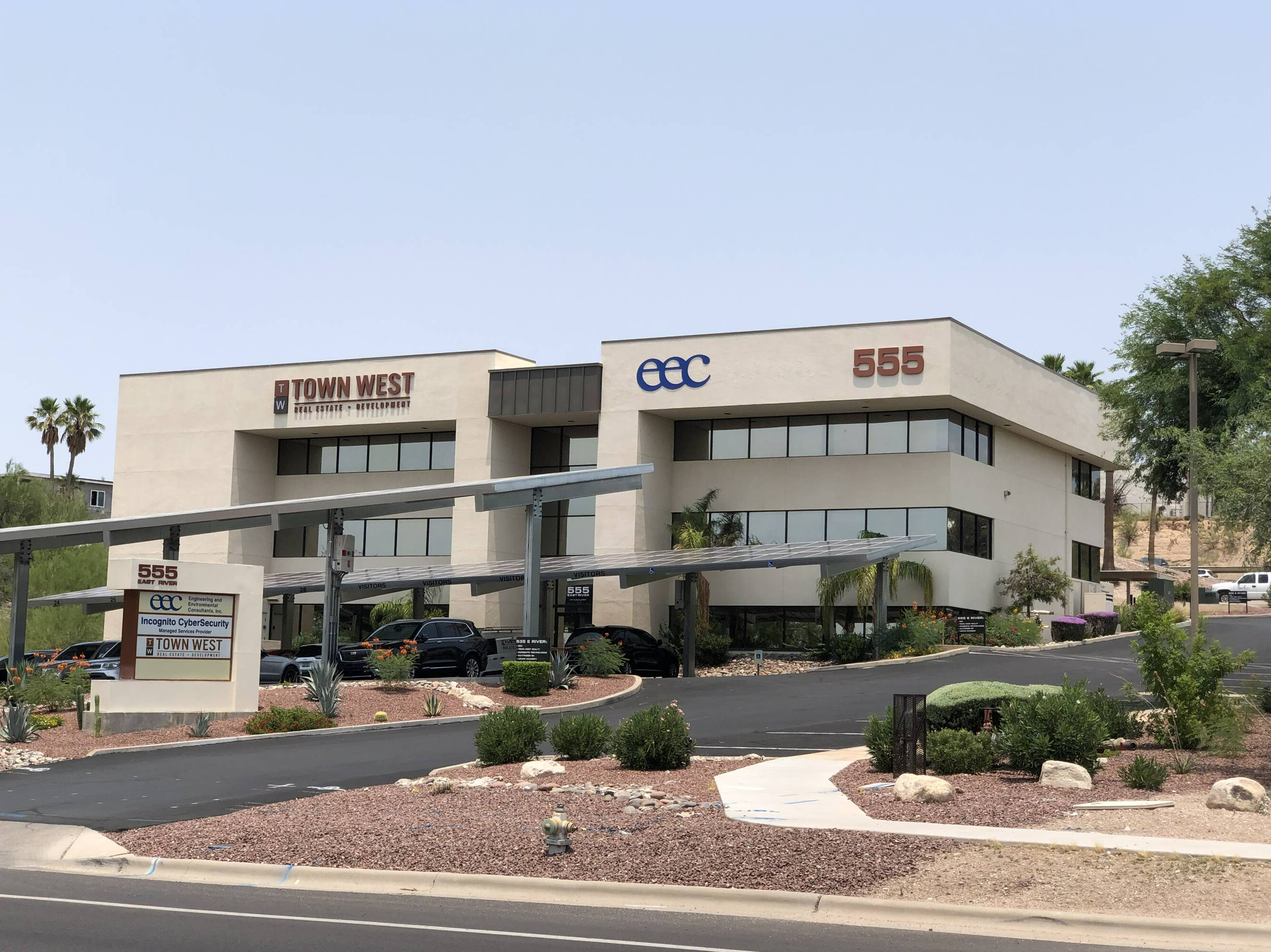 555 E River Rd, Tucson, AZ 85704
